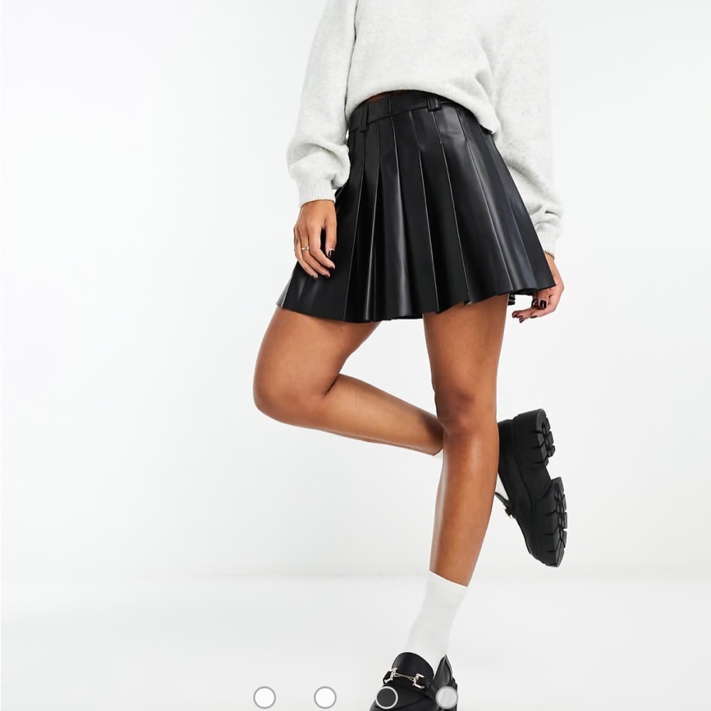 Stradivarius Black Faux Leather Skater Skirt 4 US